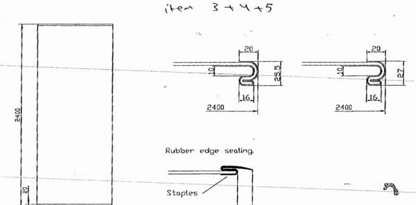 Rubber edge sealing of the hook to the mesh panels